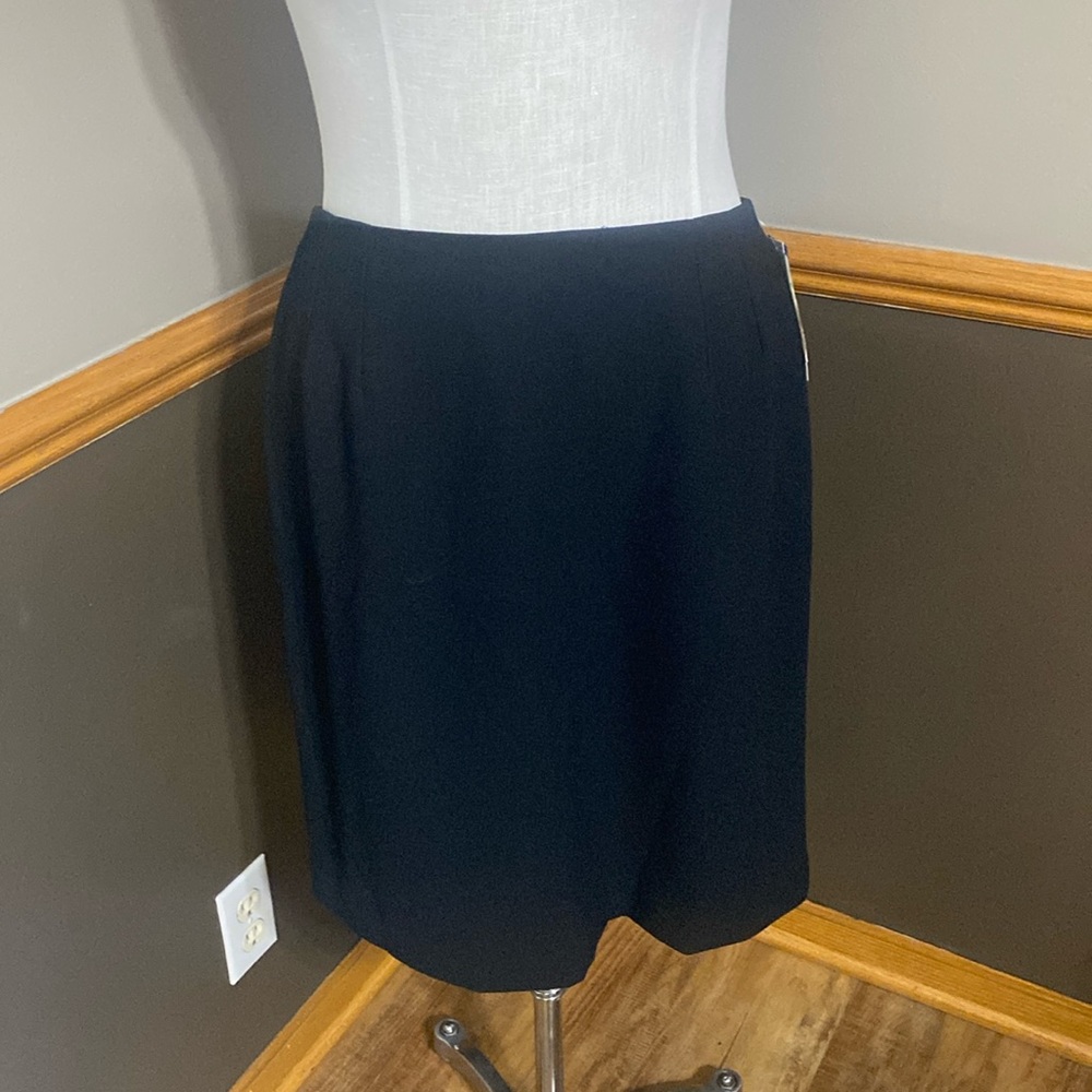Peter Nygard black pencil skirt size 14P